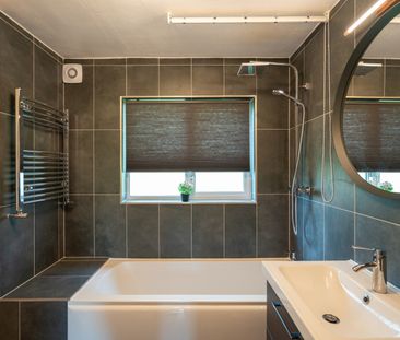 3 Bed Maisonette, Turnpike Link, CR0 - Photo 3