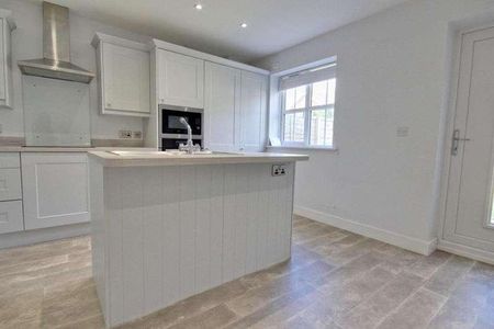 Burton Fields, Driffield, YO25 - Photo 4