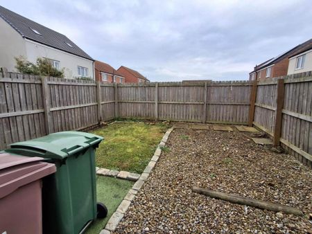 2 bedroom terraced house to rent - Photo 5