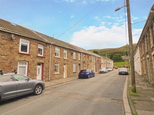 3 bedroom terraced house to rent - Photo 1