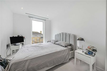 Two bedroom apartment with a balcony looking over the residents' private courtyard. - Photo 4