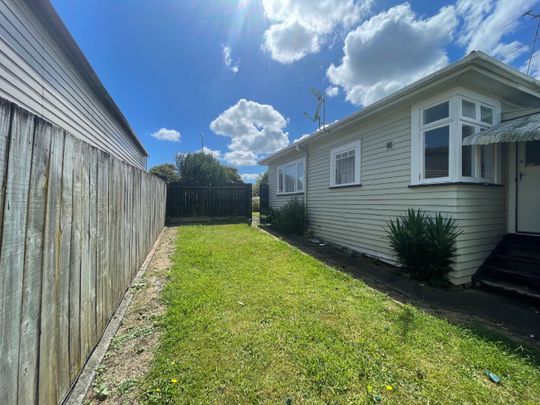 68 Jellicoe Road, Manurewa, Auckland - Photo 1