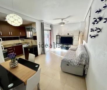 Alquiler de piso en Punta Prima - Photo 2