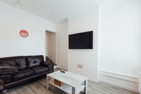 4 bedroom house to rent - Photo 2