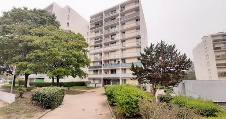 location Appartement T1 DE 35.69m² À CERGY - Photo 4