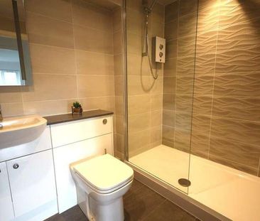 Croft Manor, Freckleton, Preston, PR4 - Photo 3