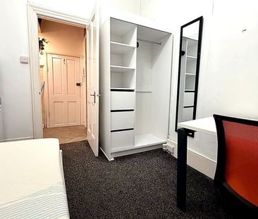 Studio Flat, Belgrave Road, SW1V - Photo 4