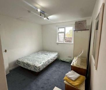 Studio, Eastcote Lane, HA2 - Photo 1