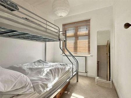 Knoll Top, The Ridgeway, Mill Hill, London, NW7 - Photo 5