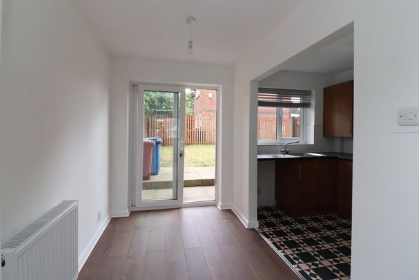 2 bedroom detached house to rent - Photo 1