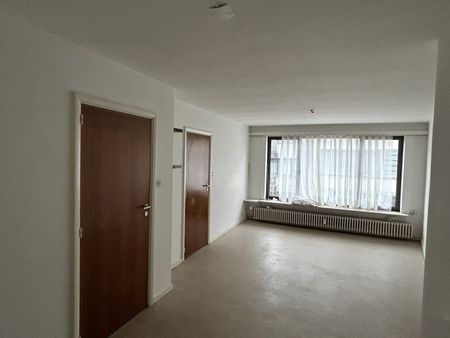 Centraal gelegen appartement in Mol - Photo 2