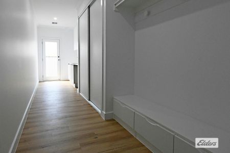 Stylishly built and presented 4 bedroom family home with study and three bathrooms - Photo 3