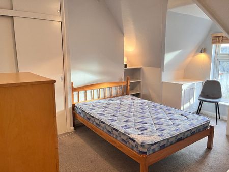 1 Bed Flat, Stile Hall Gardens, W4 - Photo 5