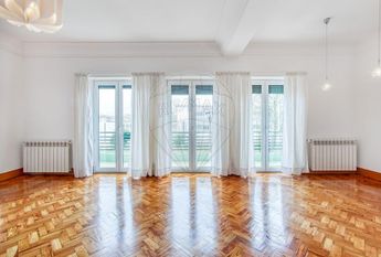 Apartamento T3 em Lisboa