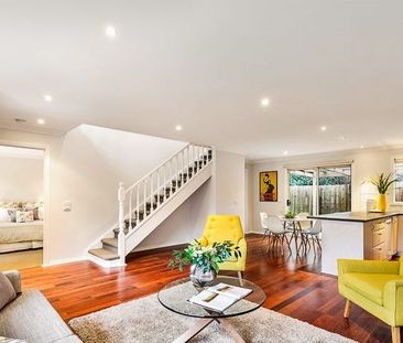 61 Molden St, Bentleigh East VIC 3165 - House For Rent | Domain - Photo 2