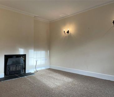 4 bedroom detached house to rent - Photo 1