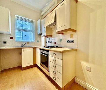 Burnaby Road, Alum Chine, Dorset, BH4 - Photo 4