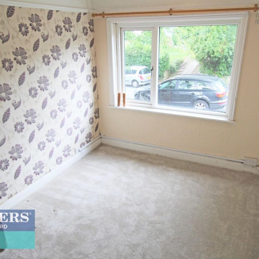 Rayner Avenue Girlington, Bradford, West Yorkshire, BD8 9PP - Photo 1