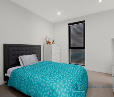 17 Pearl River Rd, Docklands VIC 3008 - Townhouse For Rent | Domain - Photo 4