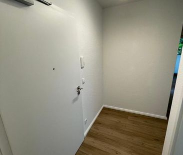 ZENTRALE 2-Zi. -Wohnung mit Tiefgaragenstellplatz - Photo 5