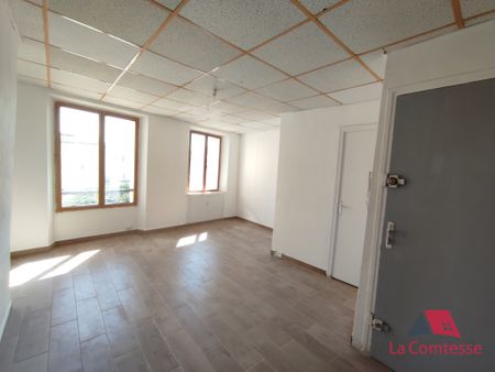 Location Appartement 1 pièce 22m² MARSEILLE 1er - Photo 3