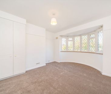 Holland Avenue, SW20, London - Photo 4