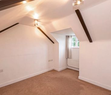 2 Bedroom Barn Conversion - Photo 6