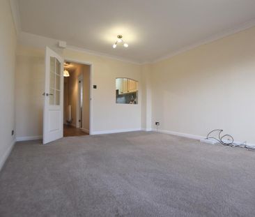 2 bedroom end of terrace house to rent - Photo 1