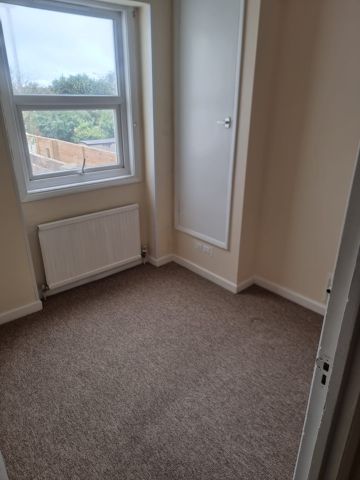 4 Bed Maisonette, Upper North Street, BN1 - Photo 2