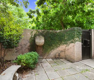 Stylish South Yarra Living - Photo 6