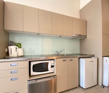 15/168 Arden Street, North Melbourne VIC 3051 - Apartment For Rent ... - Photo 5