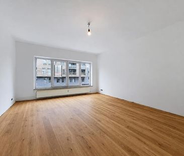 Appartement te huur - Foto 1