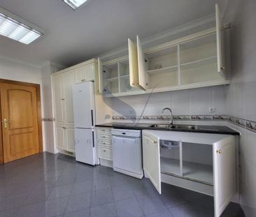 2 room luxury Flat for rent in Sintra, Portugal - Photo 1