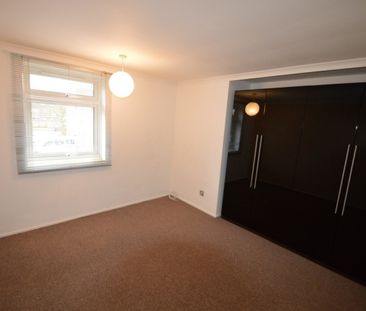 2 bedroom Apartment - CORNERS, WELWYN GARDEN CITY. - Photo 4