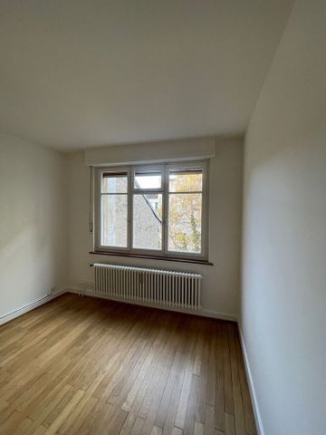 Charming 2-Zimmerwohnung with Altbauflair in the St.Johann-Quartier - Photo 2