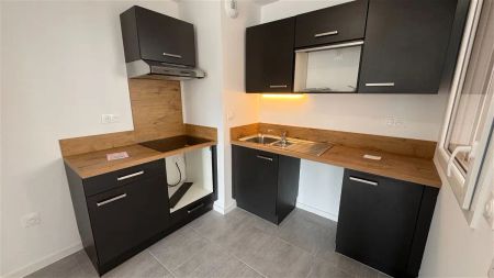 Location appartement 4 pièces - 98.59m² à La rochelle (17000) - Photo 3