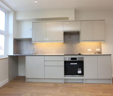 2 bedroom maisonette to rent - Photo 6