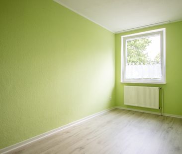 Schicke Mietwohnung in Hochparterre mit Balkon, Garage und Einbaukü... - Photo 5