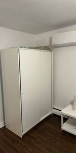 Man Only - Single Room - 1500 - Etobicoke (Ensuite Bathroom) - Photo 4