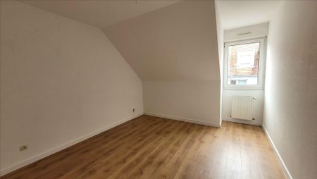 Duplex F4 de 92 m² avec terrasse et double garage - Photo 2