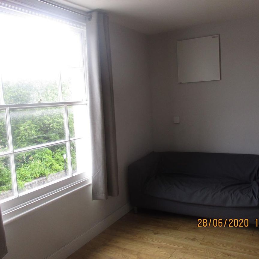 Midland Road, St. Philips, Bristol - Photo 1