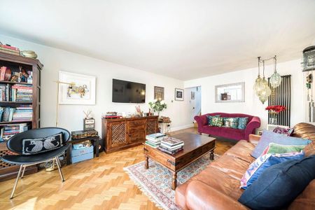 4 bedroom terraced house to rent - Photo 2