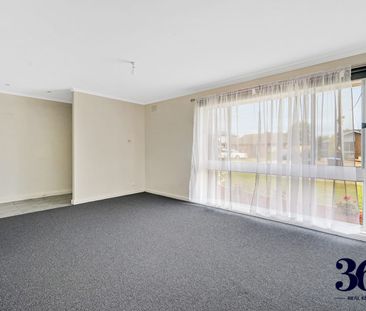 🏡 Spacious 3 Bedroom Home For Lease Near Schools, Shops & Transport - Photo 3