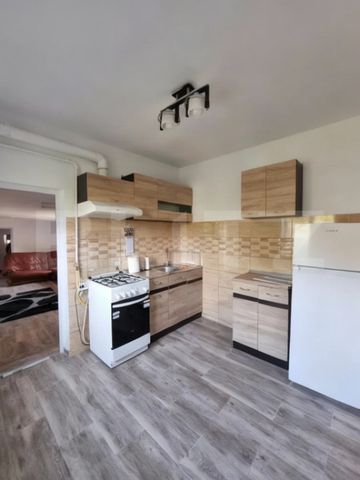 Casa 3 camere, 80mp + 1000mp curtea - Iasi, Bucium - Photo 3