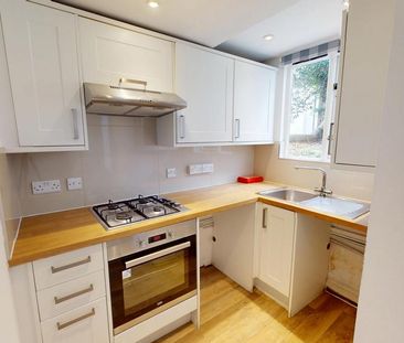 2 bedroom maisonette to rent - Photo 3