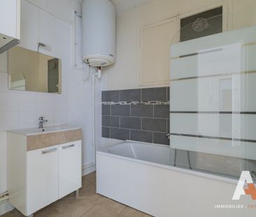 Location Appartement 3 pièces 72m² MARSEILLE 8ème - Photo 6