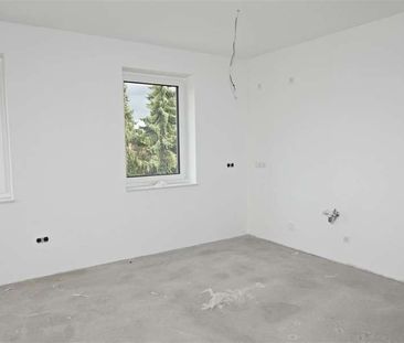 Moderne Obergeschosswohnung mit Balkon in zentraler Lage von Schort... - Photo 4