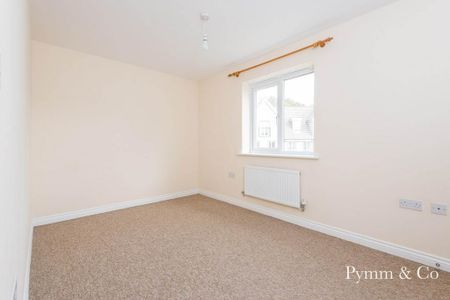 2 bedroom maisonette to rent - Photo 5