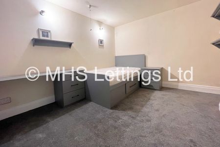 3 Bedroom Ground Floor Flat for rent in Regent Park Terrace - Photo 5