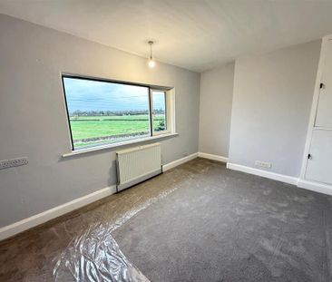 2 bedroom semi-detached house to rent - Photo 3